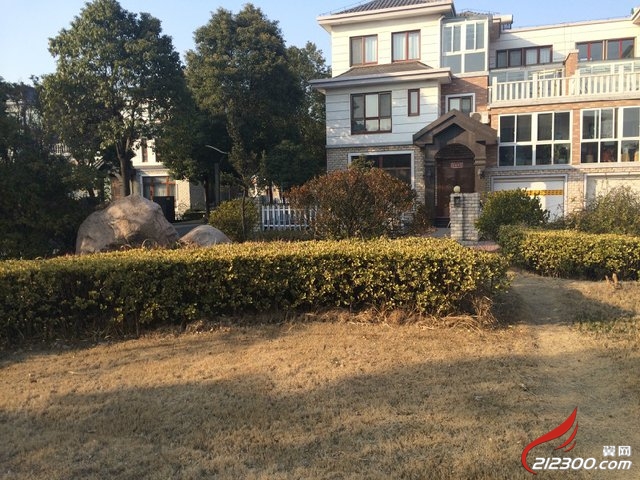 天波城别墅甩卖,土豪必备!绝对高端大气上档次,土豪你