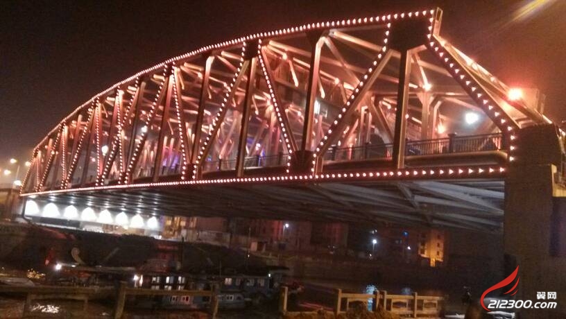 人民大桥夜景很美